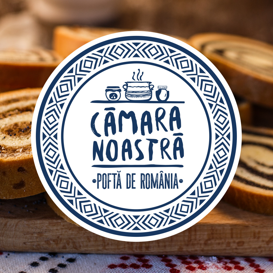 Logo 'Cămara Noastră' pe fundal cu cozonac feliat.